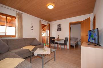 Ferienwohnung für 2 Personen, mit Seeblick und Garten in Meersburg