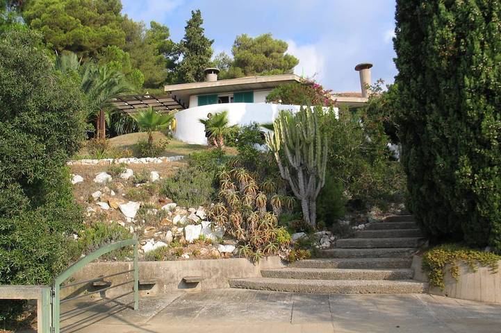 Villa mit pool für 8 Personen, mit Pool und Garten sowie Balkon auf Elba