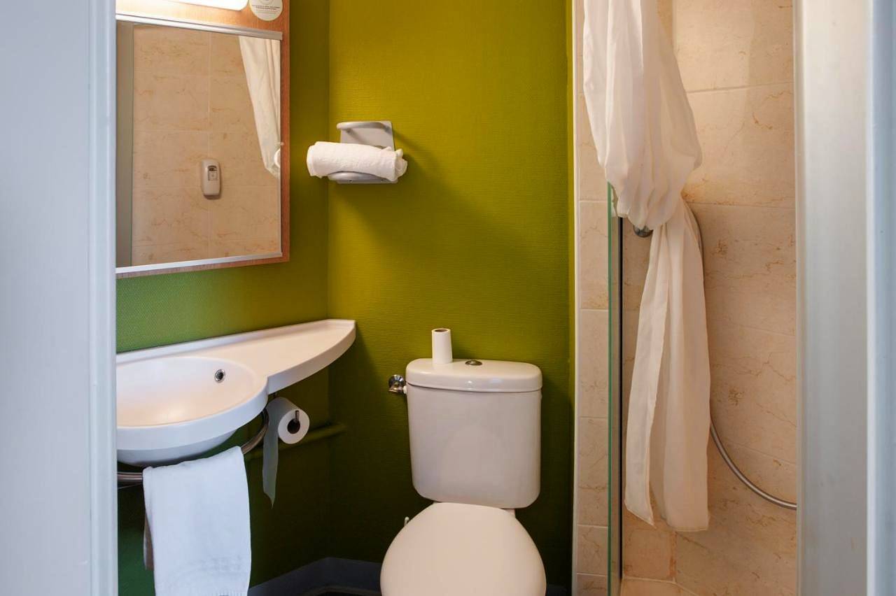 Double Room in Ussac, Région de Brive-la-Gaillarde