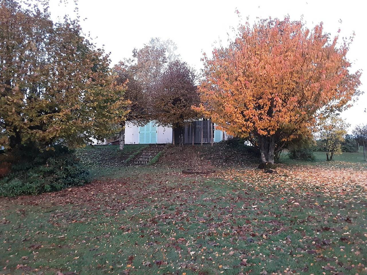 Maison de vacances avec grand jardin clos in Lanobre, Parc naturel régional des Volcans d'Auvergne