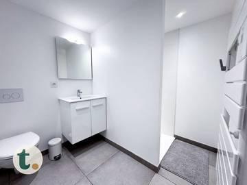 Maison De Vacances pour 4 Personnes dans Les Herbiers, Région de La Roche-sur-Yon, Photo 4