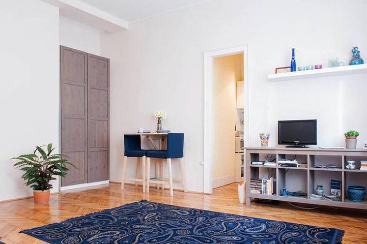 Vacation rental for 2 people, with Yard in Budapest