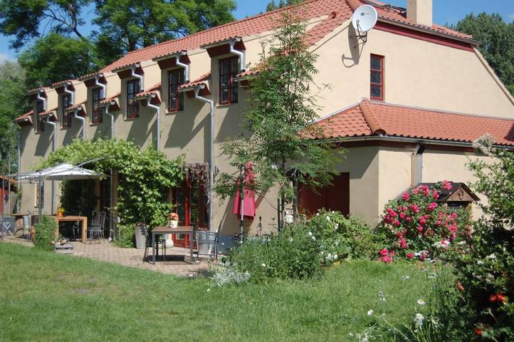 Ferienhaus für 2 Personen, mit Terrasse und Garten in Eilenburg