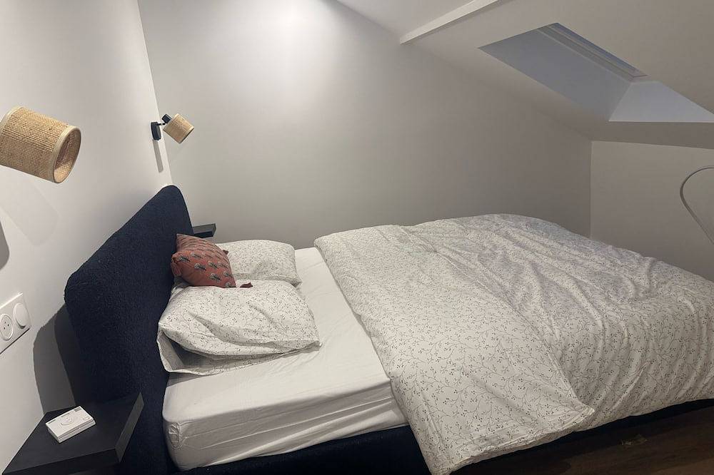 Apartamento entero, 10 mnt from Cdg airport, 2-bedroom apartment with free public parking in Mitry-Mory, Sena y Marne