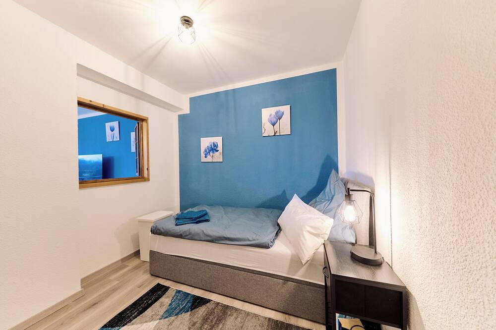 Ganze Wohnung, Casatua - Ruhig - Arbeitsplatz - Balkon - Messe - Wifi in Wuppertal, Bergisches Land