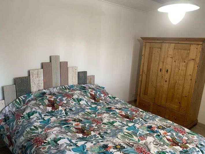 Location de vacances pour 5 personnes, avec jardin et vue, animaux acceptés à La Verdière - 2