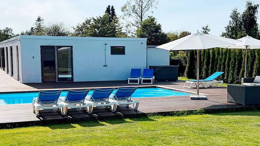 Ferienhaus für 7 Personen, mit Garten und Pool