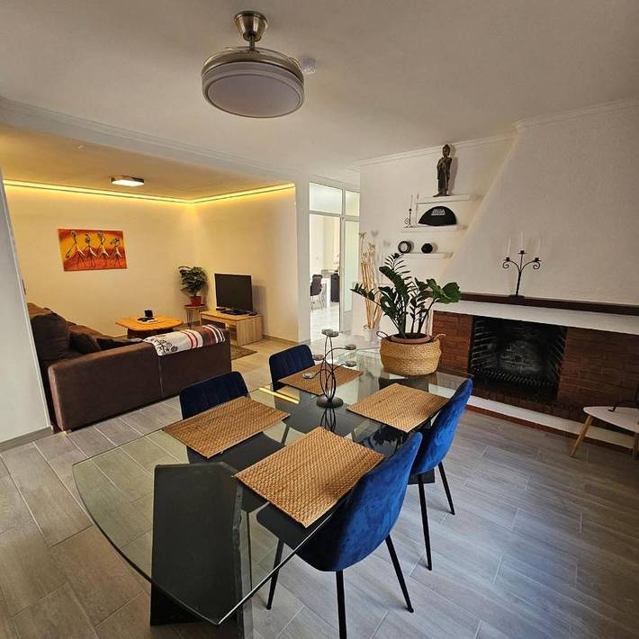 Location de vacances pour 4 personnes, avec vue et terrasse dans La Marina - 4