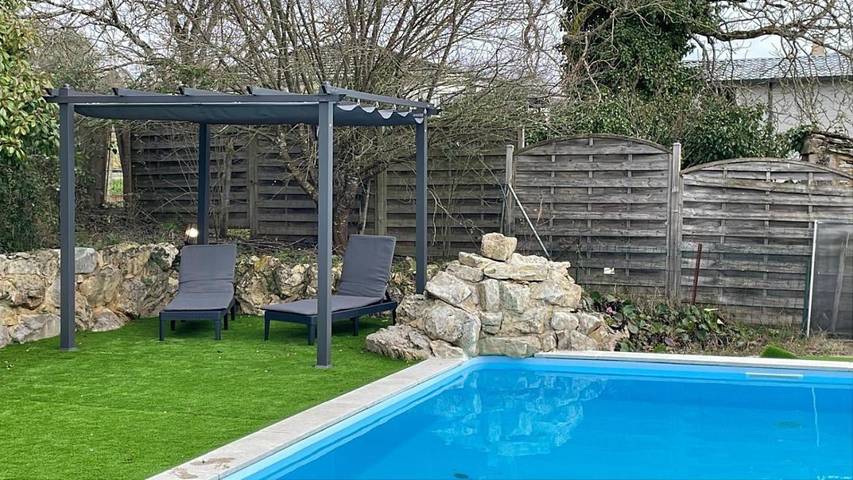 Location de vacances pour 10 personnes, avec Jardin et Piscine à Aubas