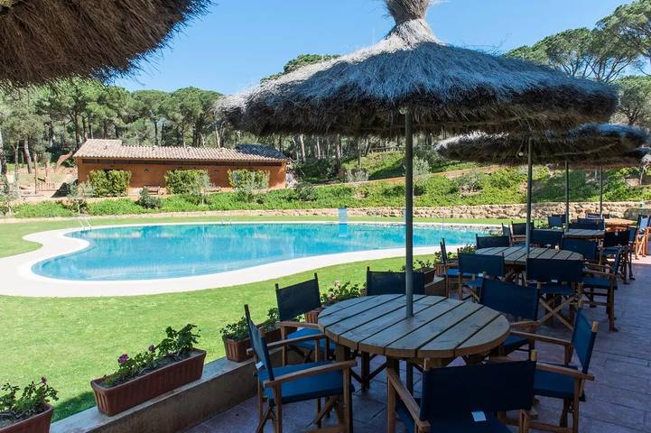Camping para 4 personas, con Terraza y Piscina en Cataluña