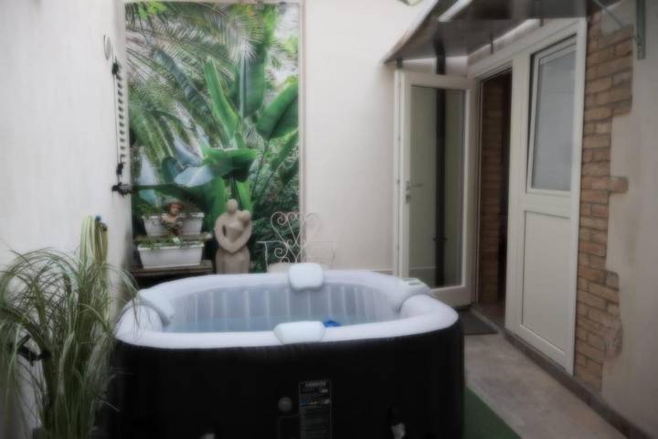 Casa vacanza per 6 persone, con Idromassaggio e Giardino nonché Panorama a Forlì