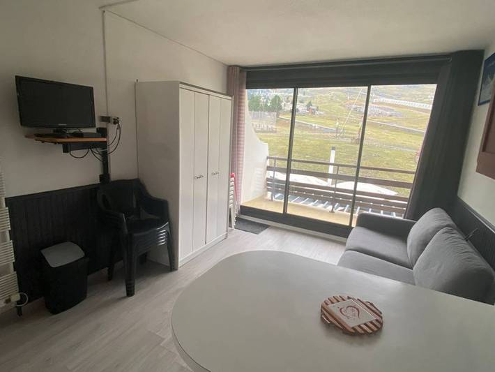 Studio entier, Studio pour 4/5 pers. avec balcon, accès pistes, casier à skis, parking, résidence avec ascenseur in La Pierre Saint-Martin, Arette