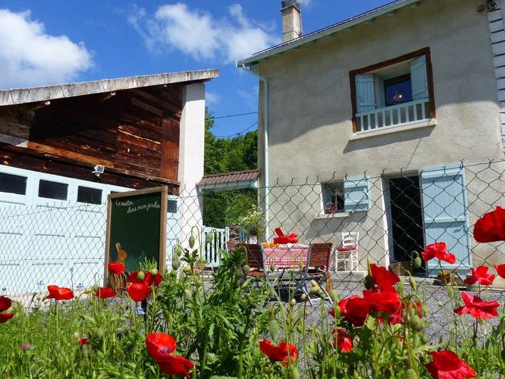 Gîte pour 5 personnes, avec jardin
