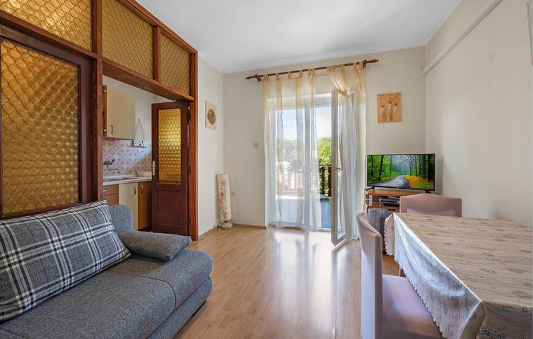 Gîte pour 6 personnes, avec terrasse à Šibenik - 4