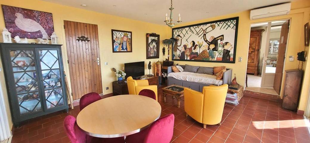 Location de vacances pour 4 personnes, avec vue sur le lac et vue ainsi que piscine et jardin à Spéracèdes - 4