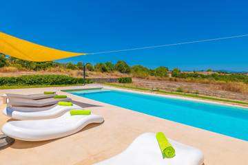 Villa in Lloret de Vistalegre, Mallorca Inselmitte für 8 