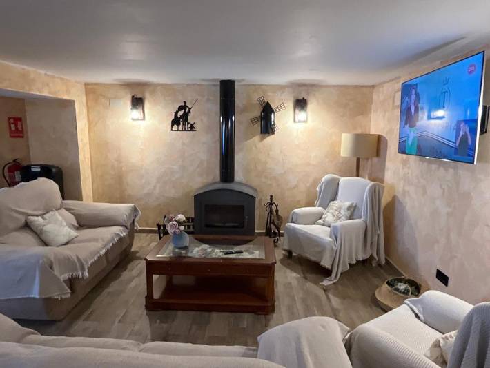 Ferienhaus für 26 Personen, mit Balkon und Pool sowie Ausblick - 1