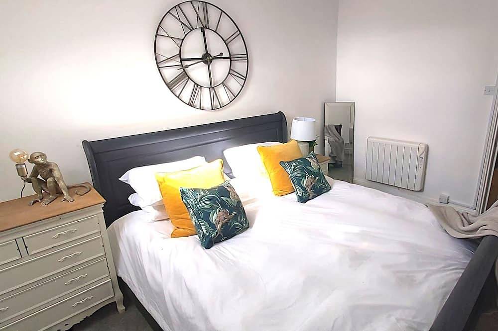 Apartment for 4 People in Cheltenham, The Cotswolds