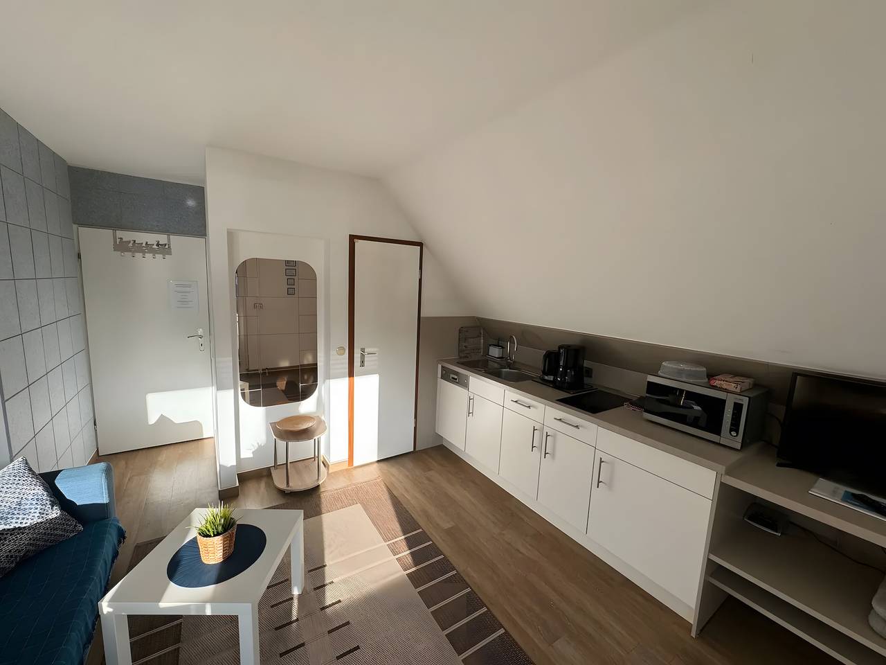 Ganze Wohnung, Ferienwohnung '1' mit Gemeinschaftsgarten, Balkon und Wi-Fi in Ratekau, Ostholstein