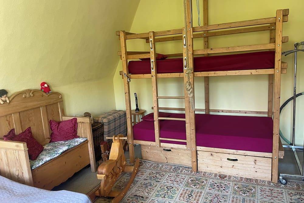 Ganze Wohnung, Das Alte Pfarrhaus in Wahmbeck - Willkommen bei Oma Ute! in Bodenfelde, Weserbergland