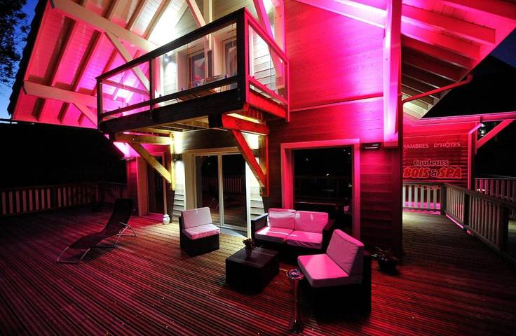 Chambre d’hôte pour 3 personnes, avec Balcon et Terrasse ainsi que Jacuzzi et Jardin dans les Vosges