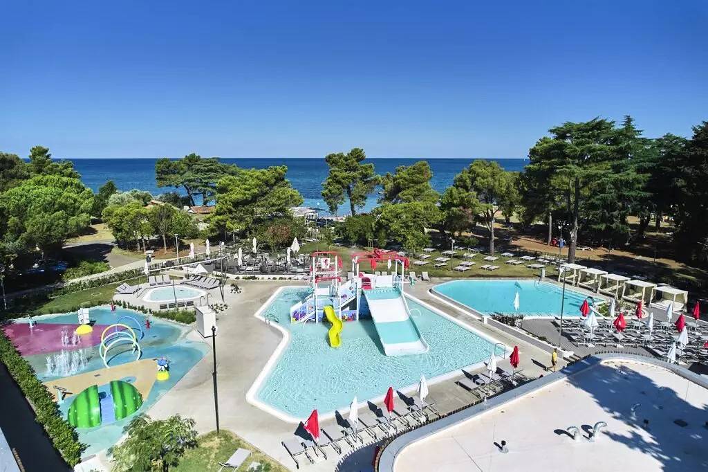 Chambre classique 2 personnes - Côté parc in Umago, Umago e dintorni