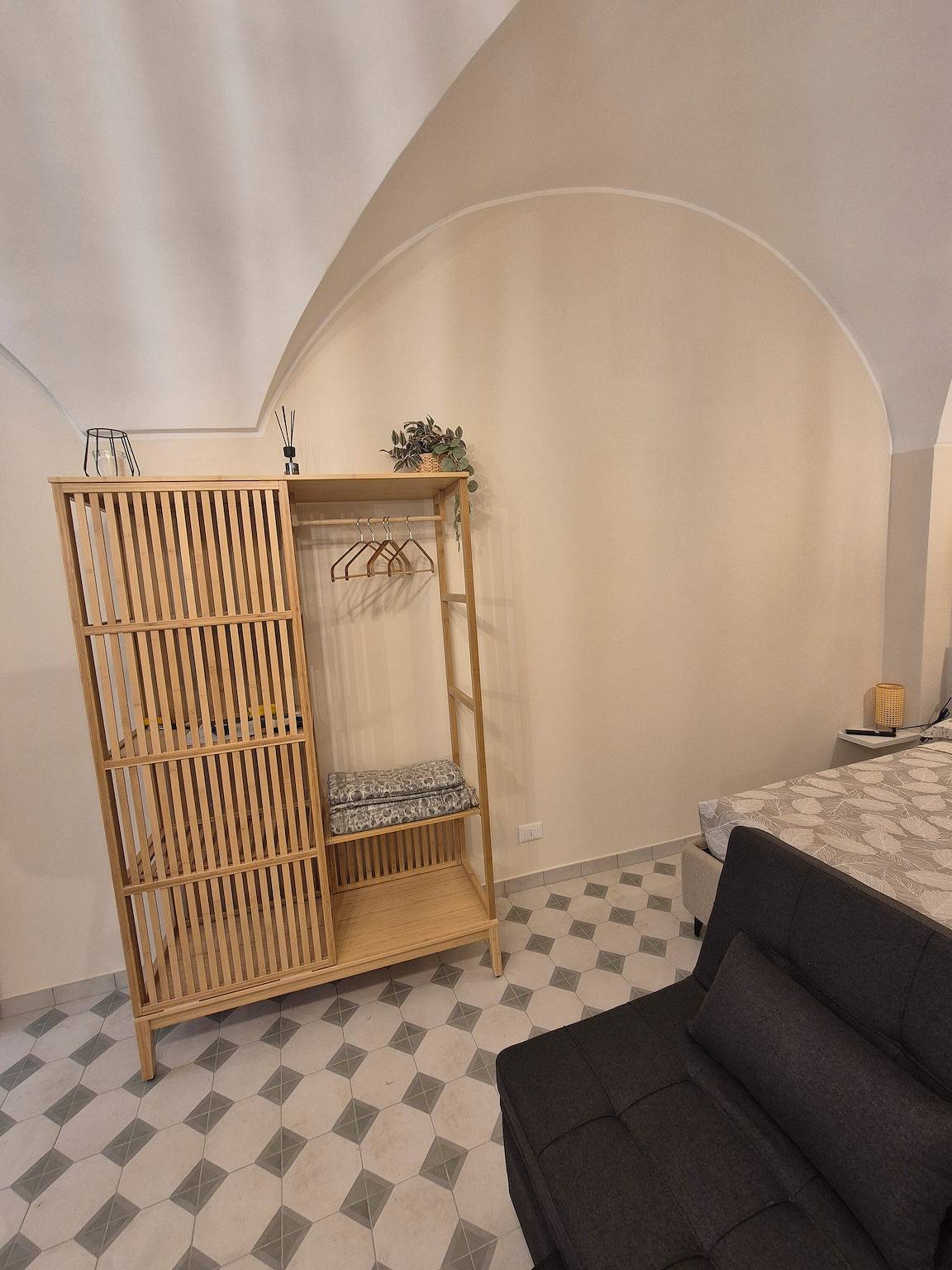 Apartamento entero, Apartamento 'La Tana Dei Marinai' con Wi-Fi y Aire Acondicionado in Bordighera, Riviera di Ponente