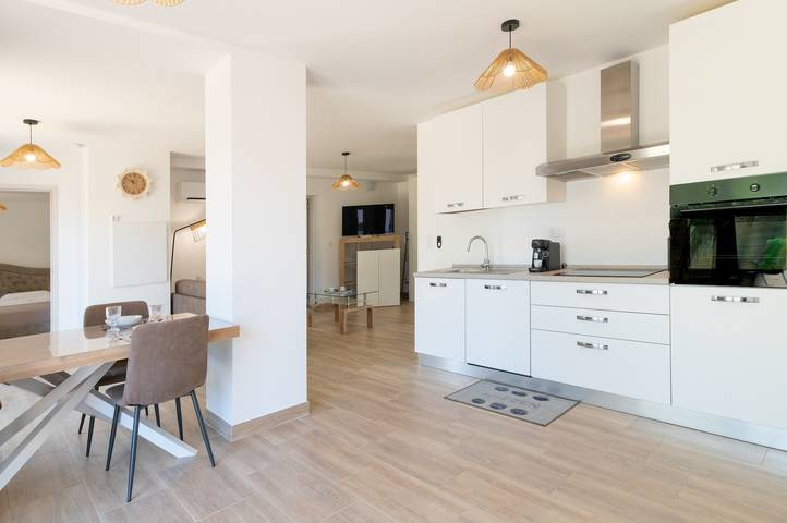 Gîte pour 6 personnes, avec Jardin à Borgo - 2