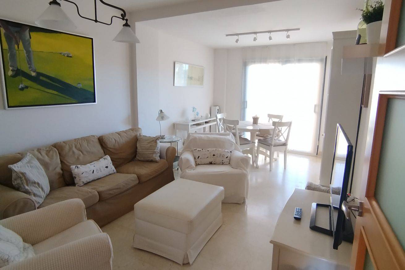 Ganze Wohnung, 🏡 Komfortables, Voll Ausgestattetes Haus mit Poolblick in Novo Sancti Petri, Chiclana de la Frontera