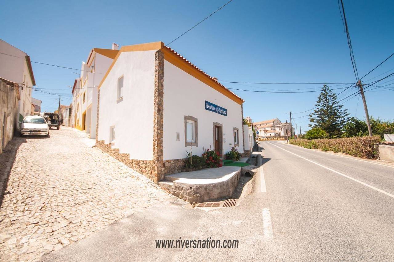 Rivers Nation Surf Camp in Atouguia da Baleia, Leiria District