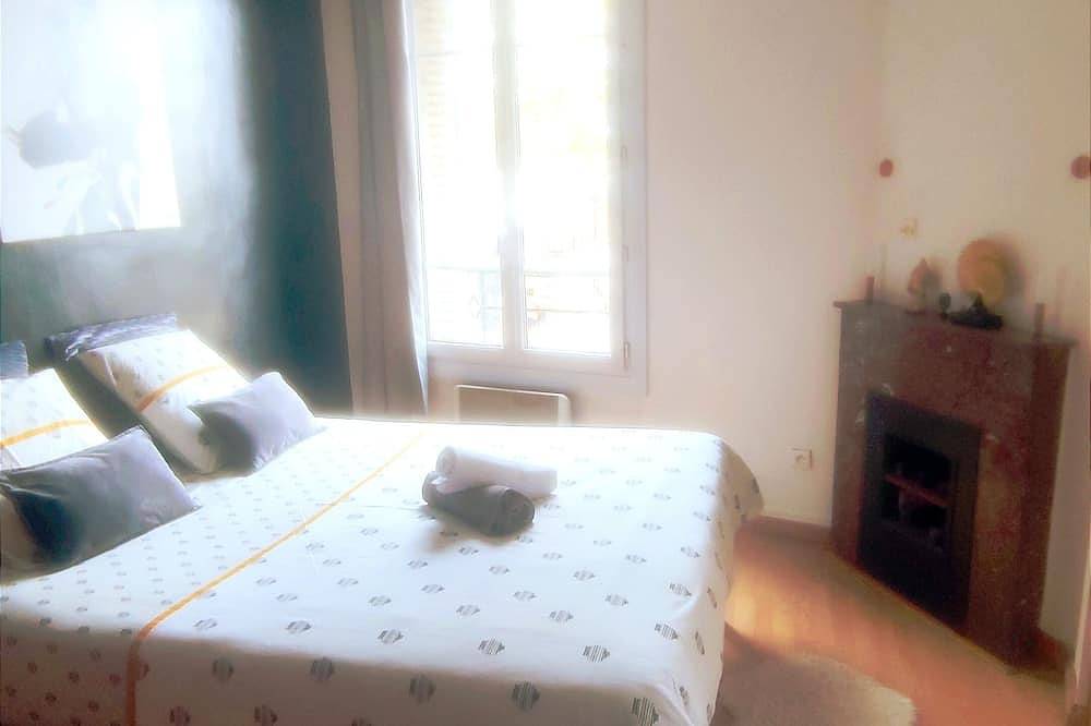 Appartement entier, Appartement T2 Chic and white avec Wifi in Livry-Gargan, Seine-Saint-Denis