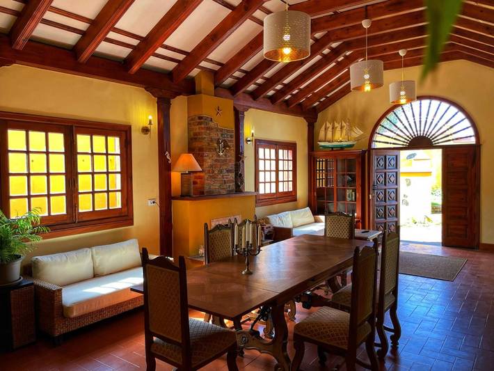 Casa de vacaciones para 14 personas, con sauna y balcón en Tacoronte