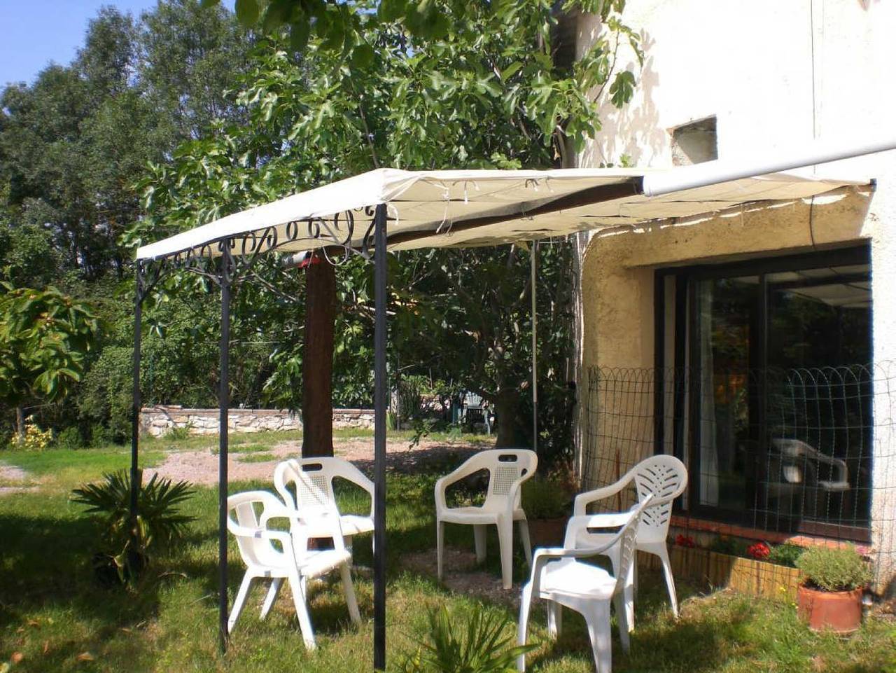 Gîte für 5 Personen mit Pool in Taïx, Albi und Umgebung