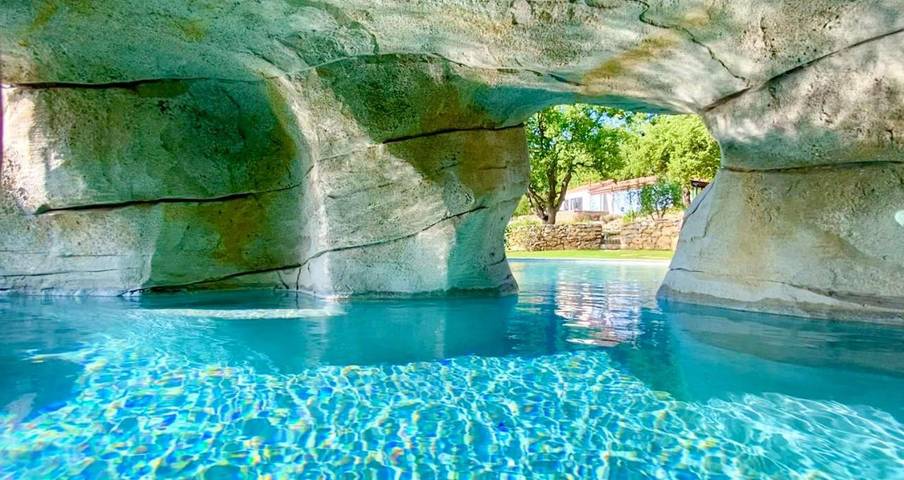 Gîte pour 8 personnes, avec jardin et sauna ainsi que piscine et vue à Bédarieux - 2