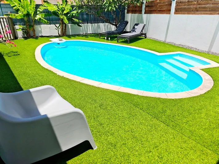 Chalet para 6 personas, con jardín y piscina - 1