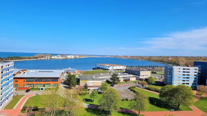 Ferienwohnung für 4 Personen, mit Balkon und Seeblick in Heiligenhafen