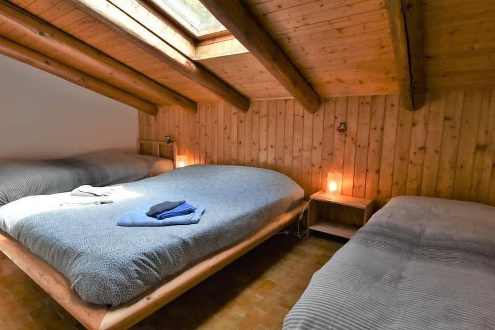 Entire apartment, Nido dello Stelvio by Interhome in Ponte di Legno, Stilfser Joch National Park