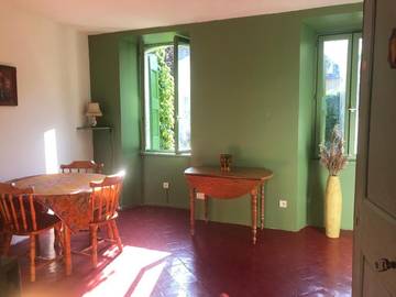 Gîte pour 2 personnes, avec jardin à Saint-André-de-Valborgne