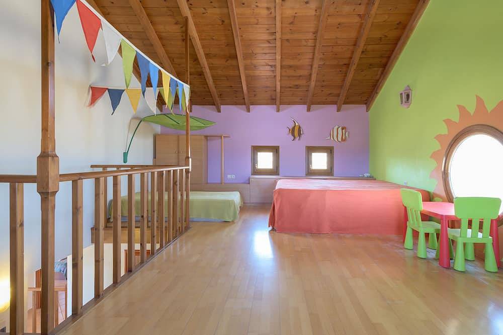 Eine großzügige, geschmackvoll eingerichtete, moderne Villa (Hellenic Tourist Org registriert) in Lachania, Rhodos