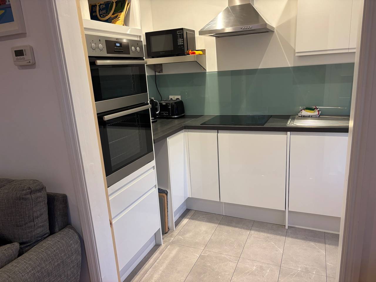 Entire holiday apartment, Seafront Sheringham 1 bed Apt sleeps 4 - 1xdog in Sheringham, Norfolk Coast