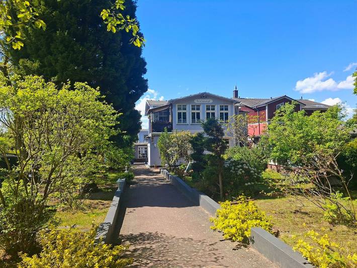 Bungalow für 3 Personen, mit Terrasse und Garten, kinderfreundlich in Koserow - 2