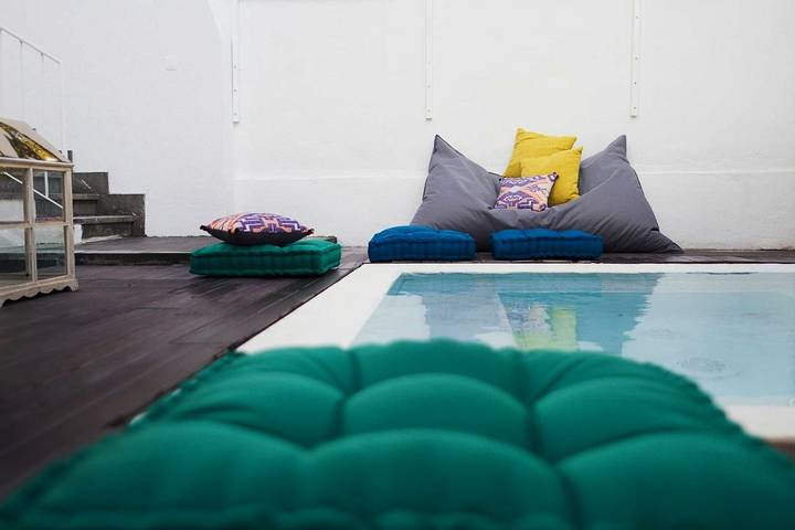 Pousada para 3 pessoas, com Terraço e Jardim e ainda Piscina and Vista em Cascais