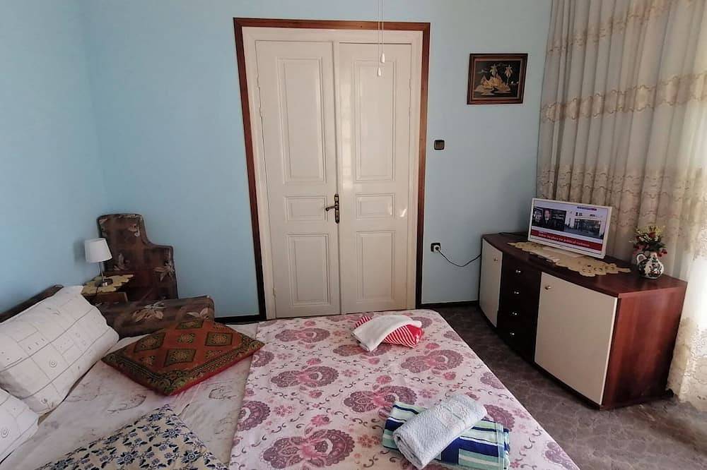 Family-friendly house, 300 meters distance from the center. in Kavala, Regio Kavala