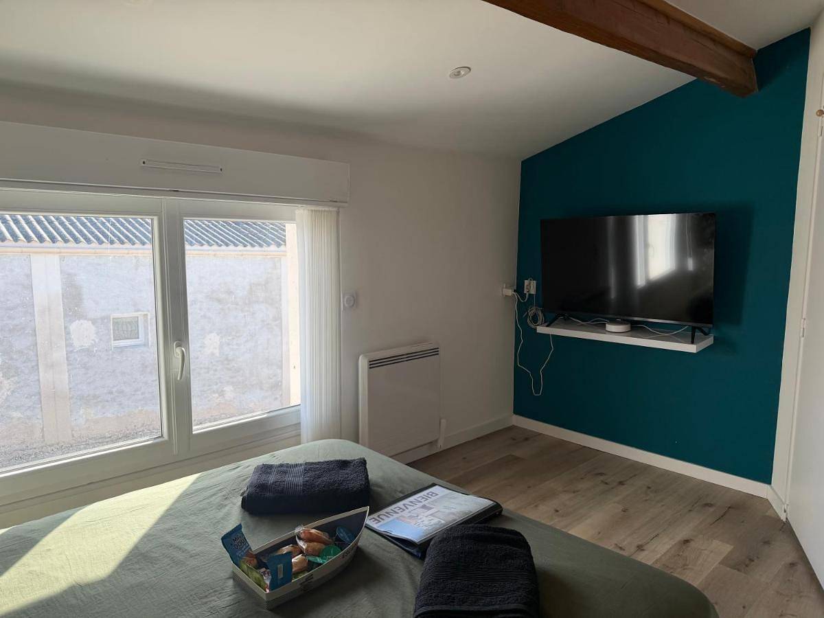 Appartement entier, Les Flots de Barzan Expérience Glamping Insolite in Barzan, Région de Saintes