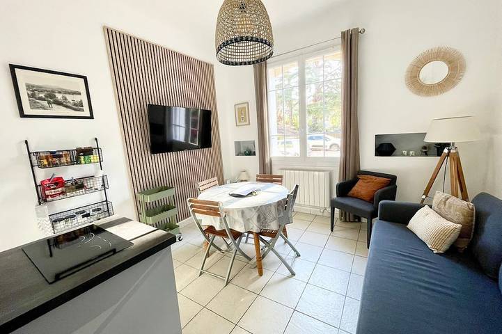 Gîte pour 4 personnes, avec jardin dans Port de Sanary sur Mer