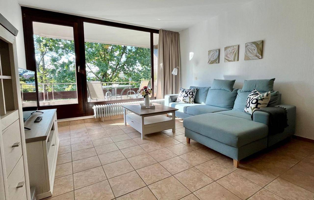 Ganze Wohnung, Appartementresidenz am Kurpark - Ferienwohnungen mit Pool & Sauna & Garage in Bad Salzuflen, Kreis Lippe