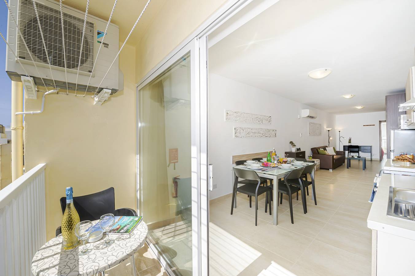 Ganze Wohnung, Summer Breeze Komfort Apartment in il-Mellieha, Mellieha