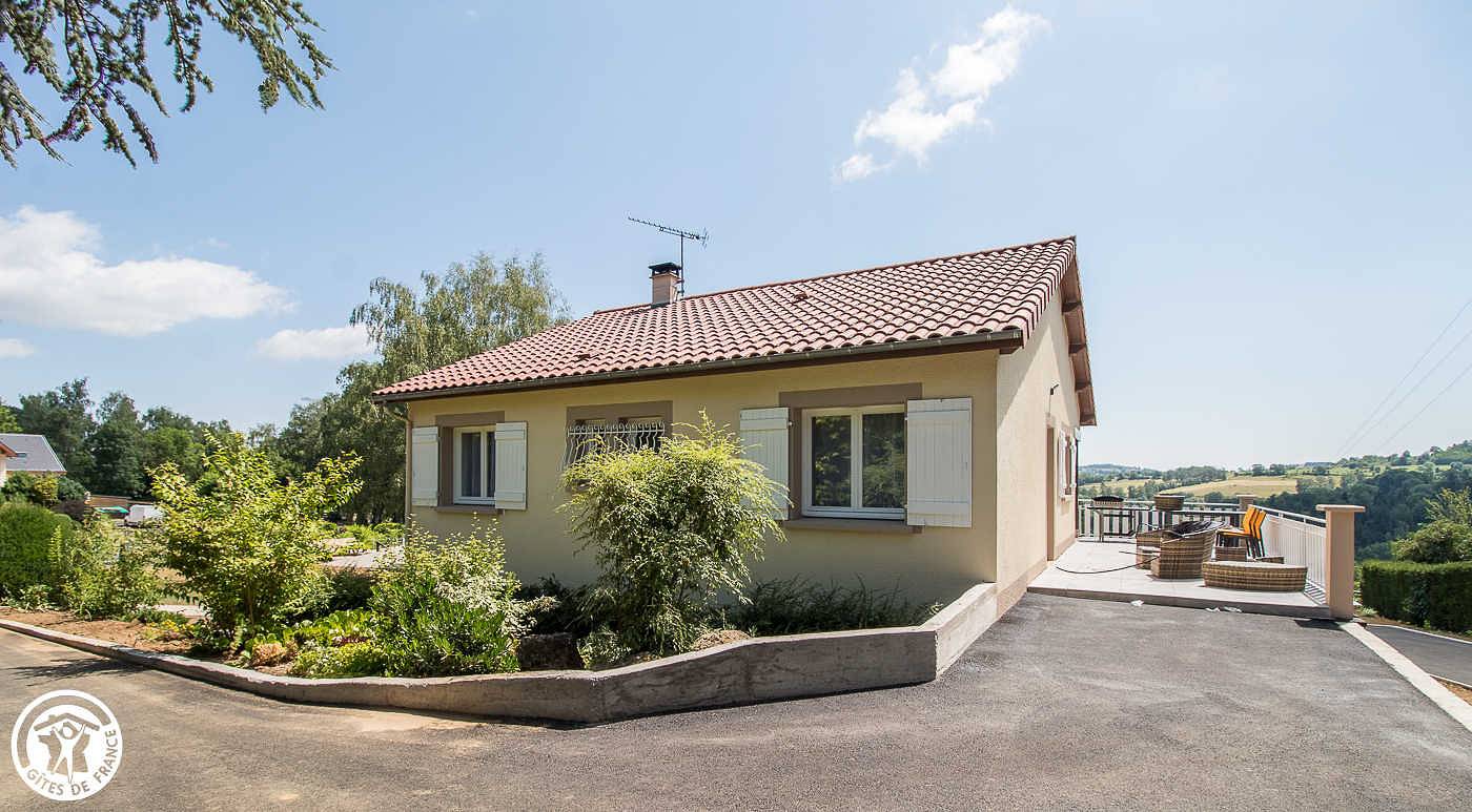 Maison De Vacances pour 4 Personnes dans Aydat, Région De Clermont-Ferrand