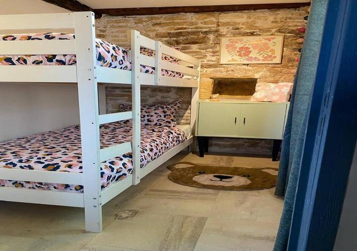 Maison de campagne pour 5 personnes, avec piscine ainsi que jacuzzi et jardin à Lavercantière - 4