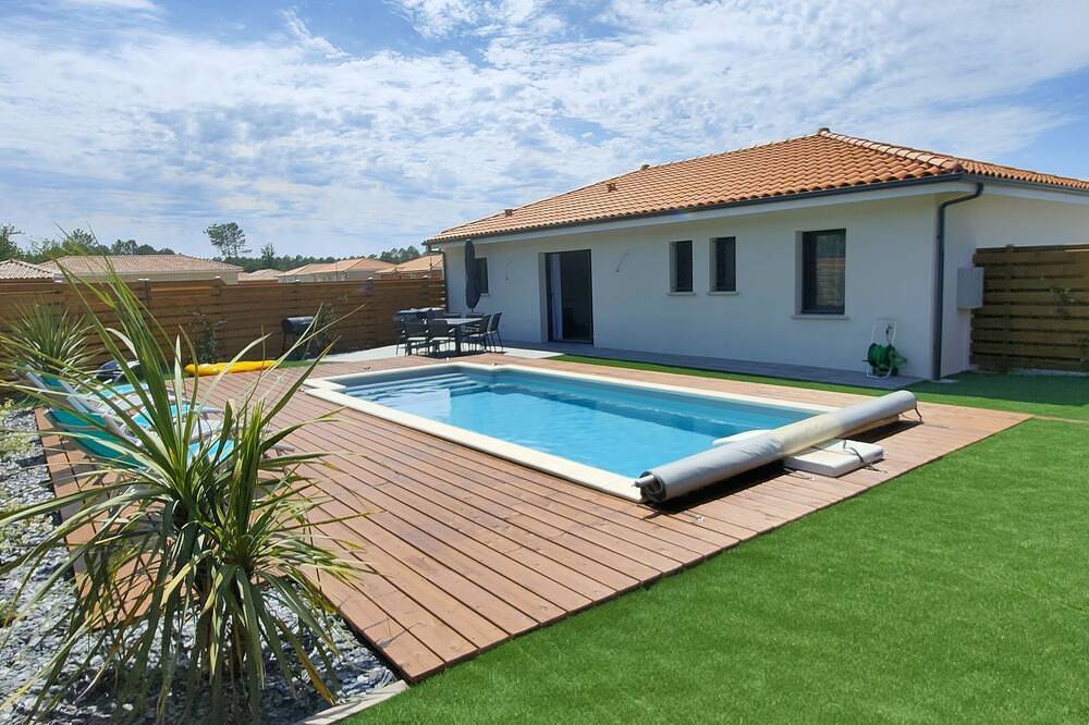 New 3-star property with private heated pool near the ocean in Mimizan, Côte d’Argent